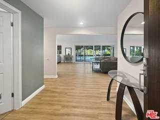15701 Royal Ridge Rd - Photo 3 of 8