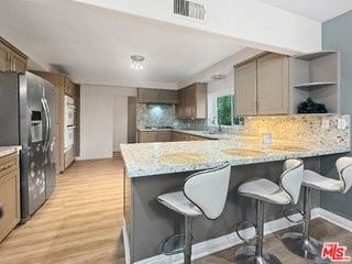 15701 Royal Ridge Rd - Photo 5 of 8