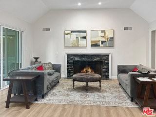 15701 Royal Ridge Rd - Photo 7 of 8