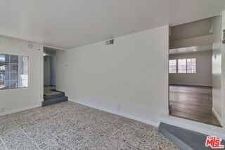 15013 Hartsook St - Photo 4 of 8