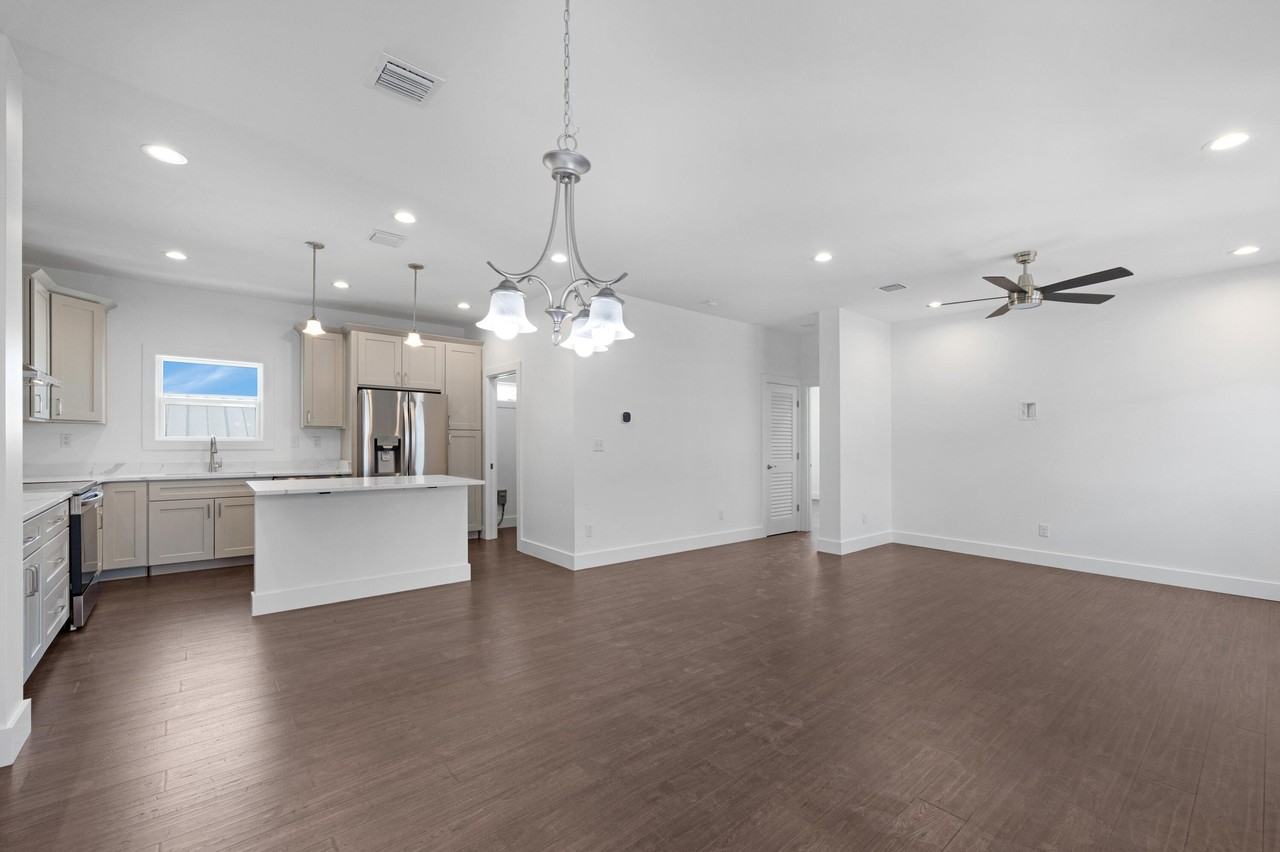 49G Miriam St - Photo 3 of 48