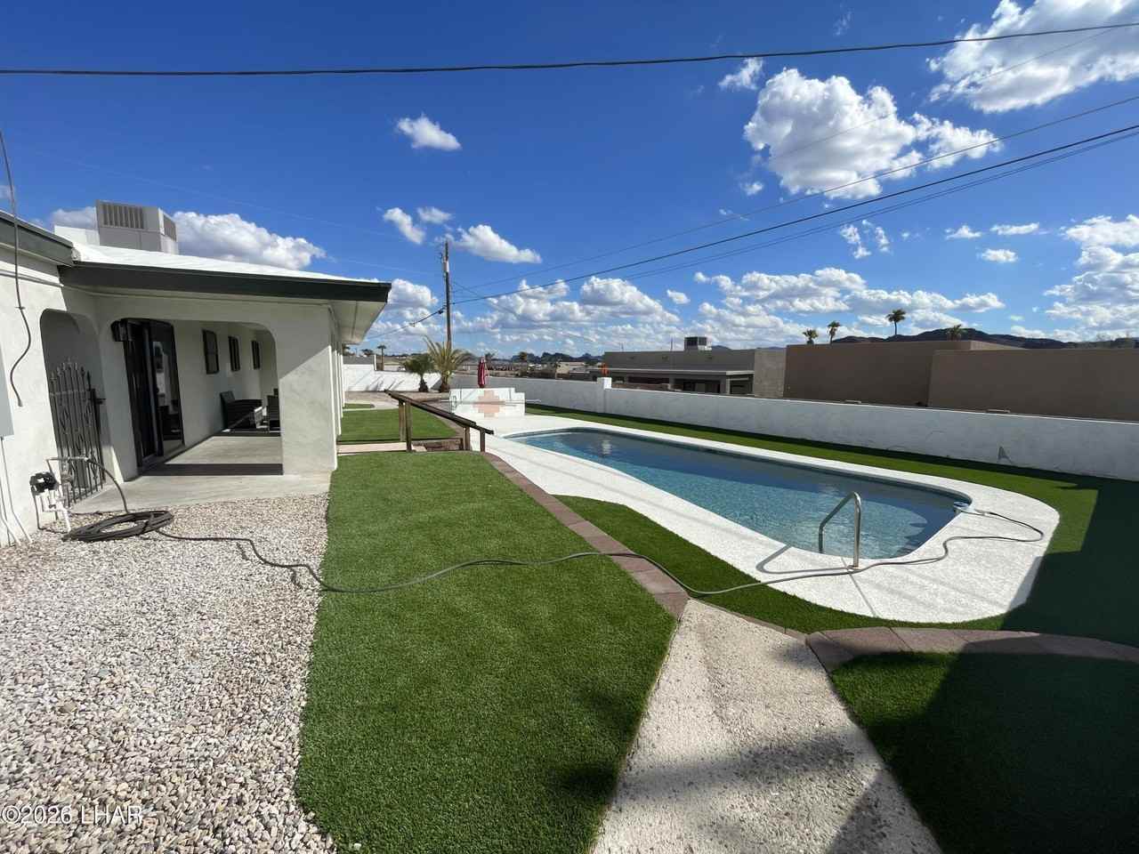 3514 Hollister Ln #B - Photo 3 of 18