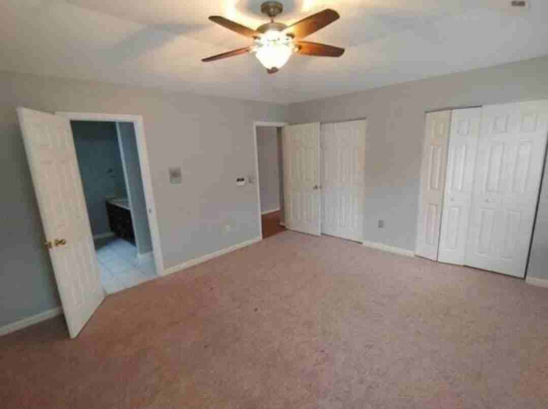 917 Palomino Ln - Photo 4 of 8