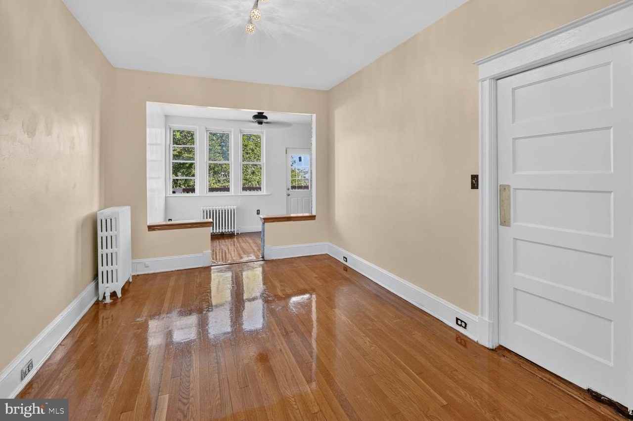 623 Farragut St Nw - Photo 6 of 28