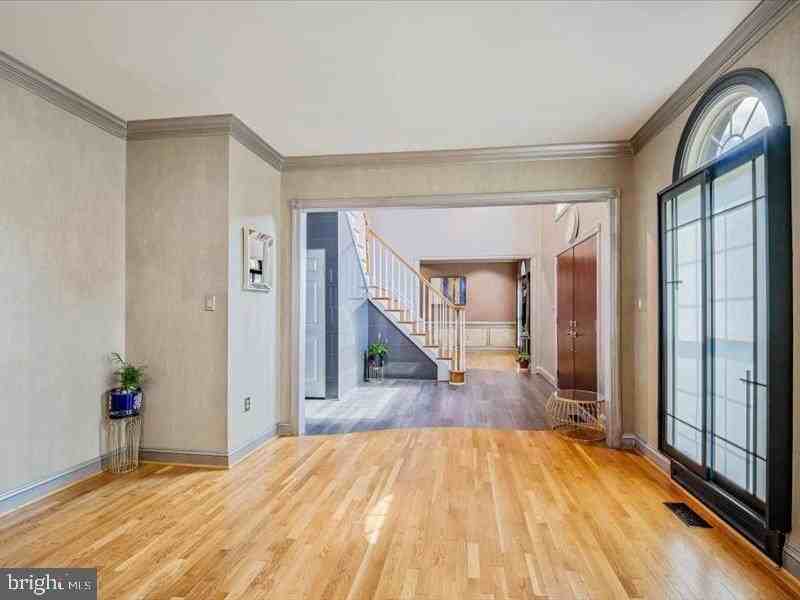11 Talley Ct - Photo 6 of 50