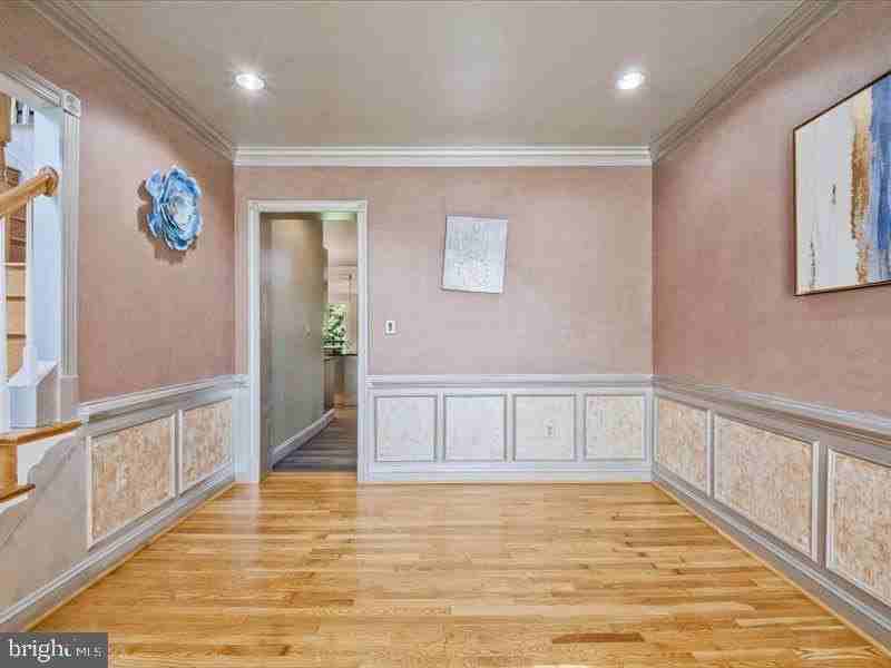 11 Talley Ct - Photo 7 of 50