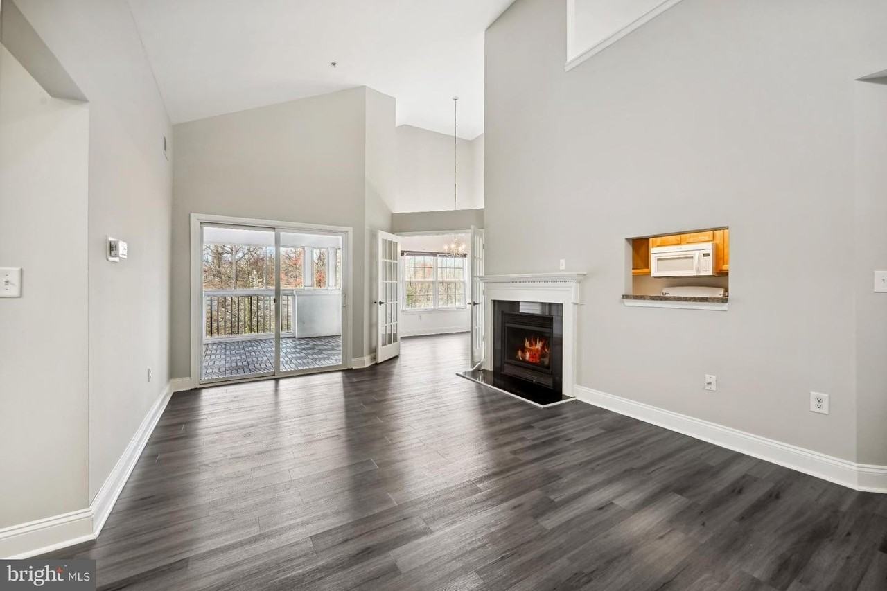 6520 Lake Park Dr - Photo 5 of 22