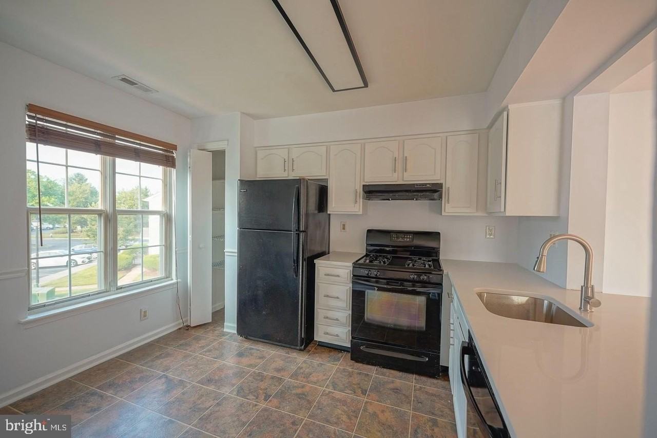 3102-B Limestone Way - Photo 5 of 25