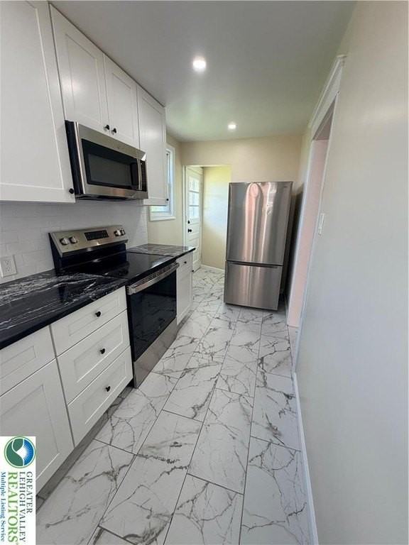 111 N 10th St - Photo 6 of 44