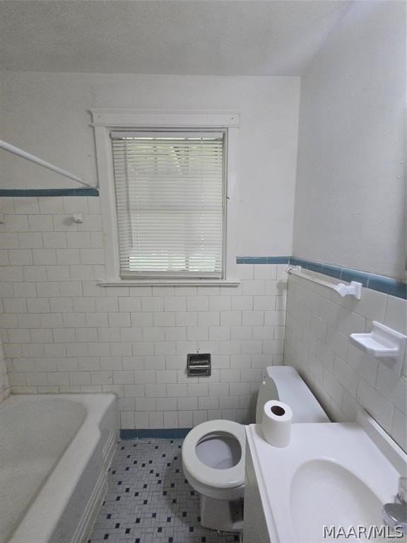 2623 Plum St - Photo 6 of 10