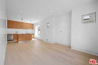 1227 23rd St #A - Photo 3 of 8