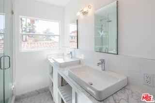 2117 Alcyona Dr - Photo 6 of 8