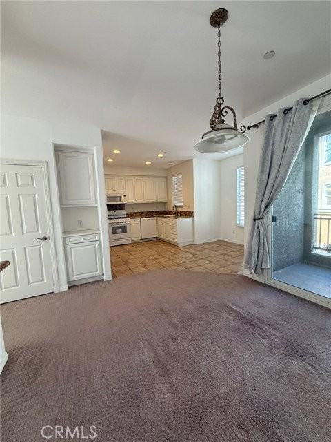 1434 James M Wood Blvd - Photo 5 of 8