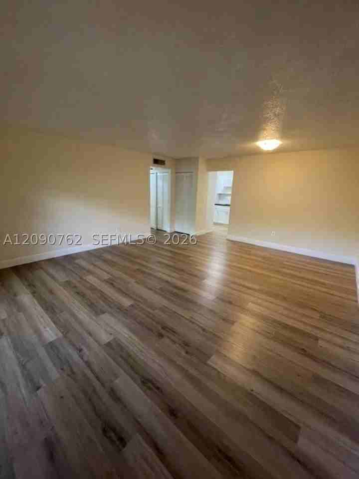 7915 Sw 86th St #701 - Photo 6 of 24