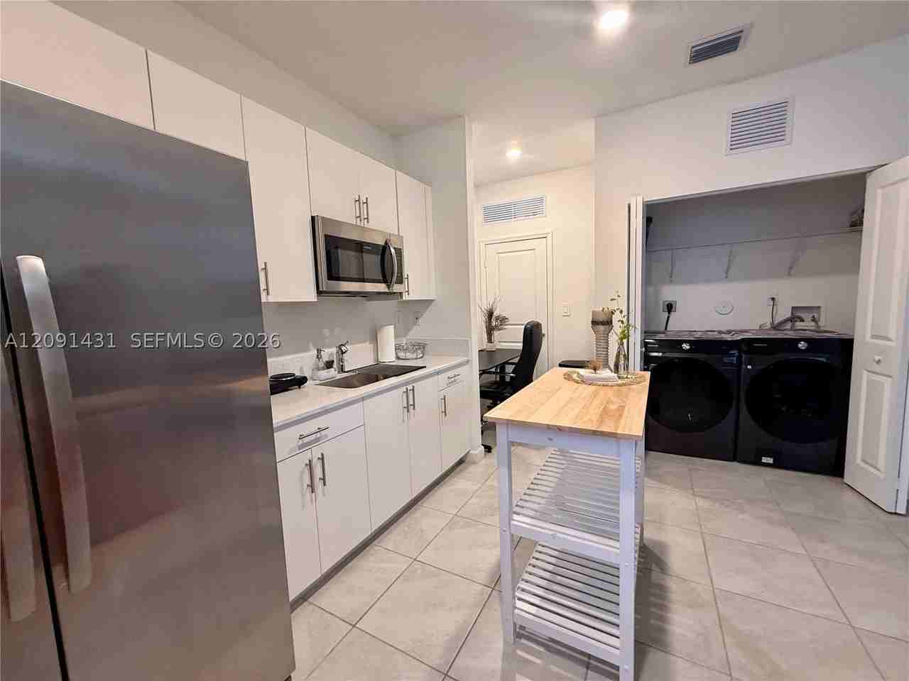 22751 Sw 131st Ave - Photo 2 of 19