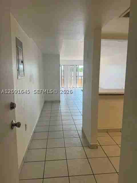 3945 Sw 89th Ave #203 - Photo 3 of 37