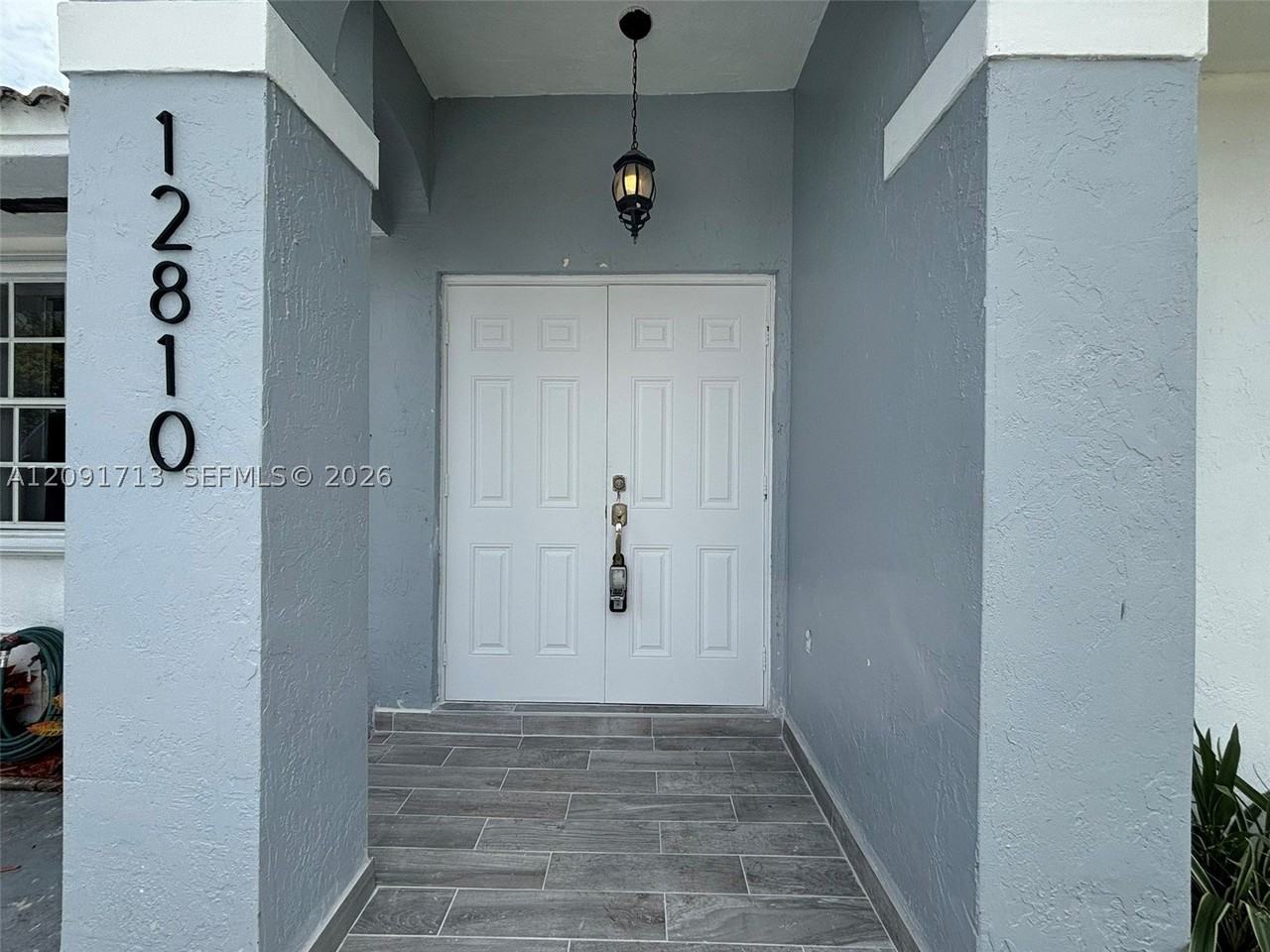 12810 Nw 6th Ln - Photo 3 of 28