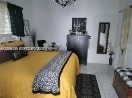 featured image of 1130 Ne 201st Ter #B
