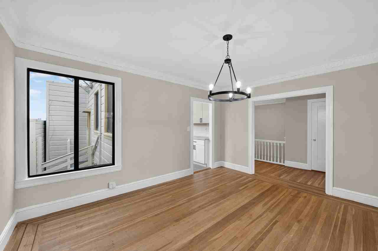 14351437 18th Ave #1435 - Photo 5 of 20
