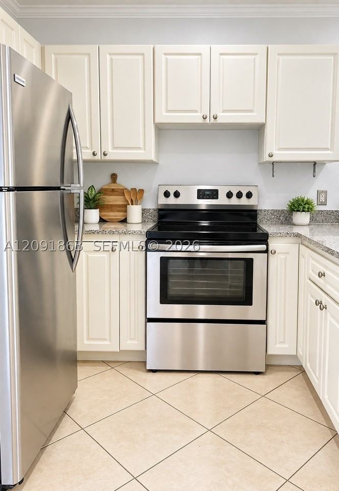 5945 Nw 38th St #5947 - Photo 5 of 9