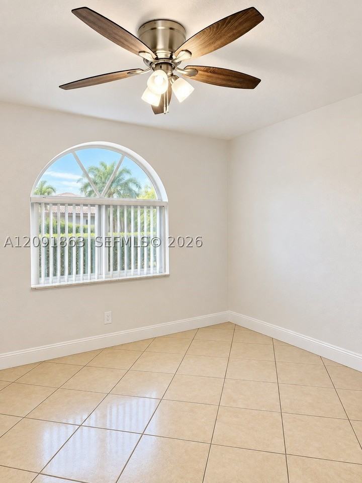 5945 Nw 38th St #5947 - Photo 7 of 9
