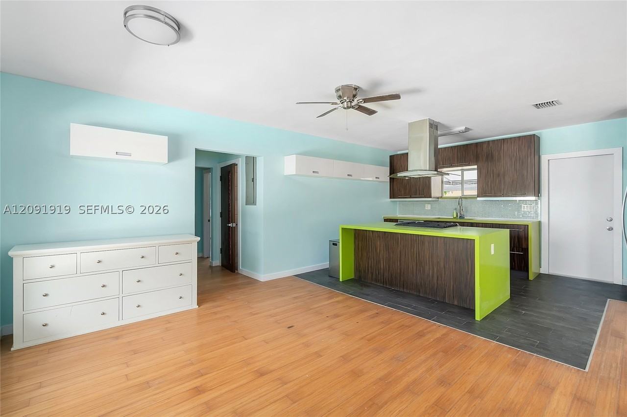 1600 Ne 110th Ter #1600 - Photo 3 of 41