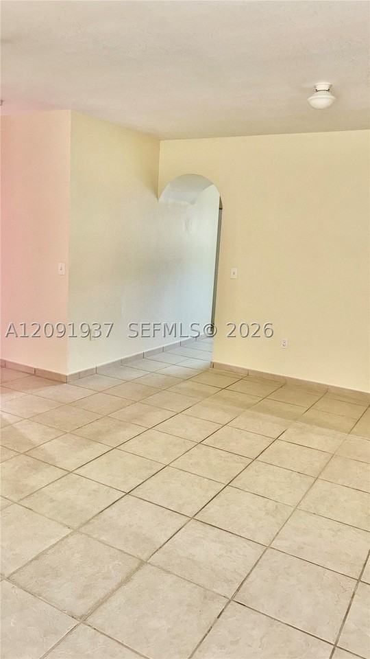 1615 Sw 3rd Ct - Photo 3 of 14