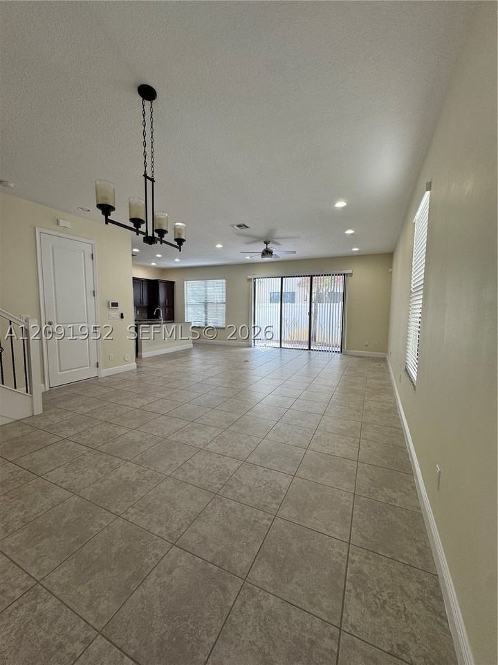 130 Nw 209th Trl #130 - Photo 3 of 26