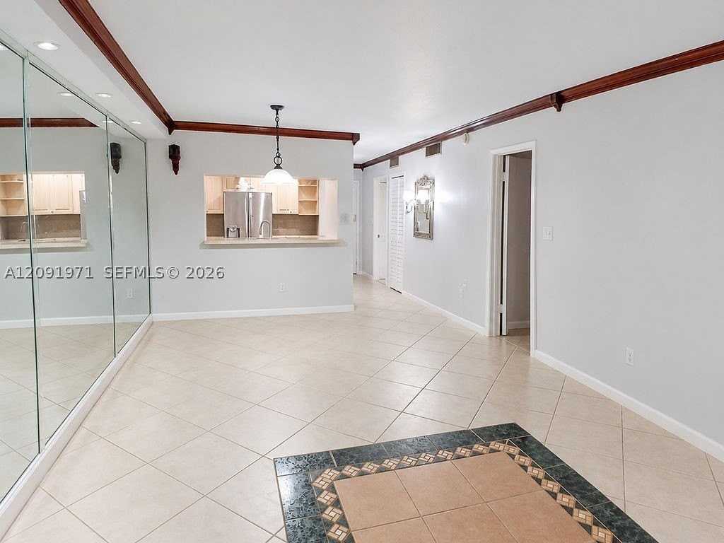 11233 Sw 88th St #202E - Photo 2 of 26