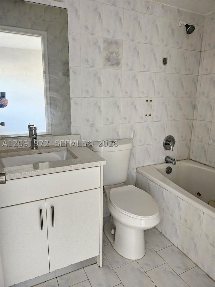 4907 Sw 137th Ct #0 - Photo 4 of 7