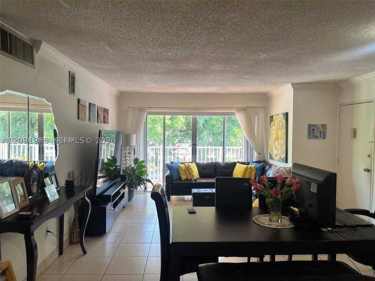 4640 Nw 79th Ave #2A - Photo 5 of 17