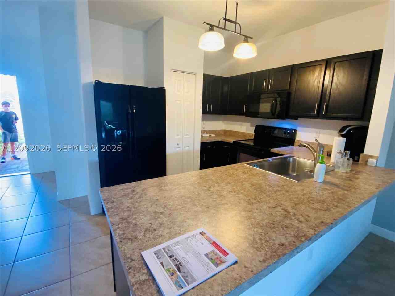 3556 Nw 29th Ct #3556 - Photo 4 of 26