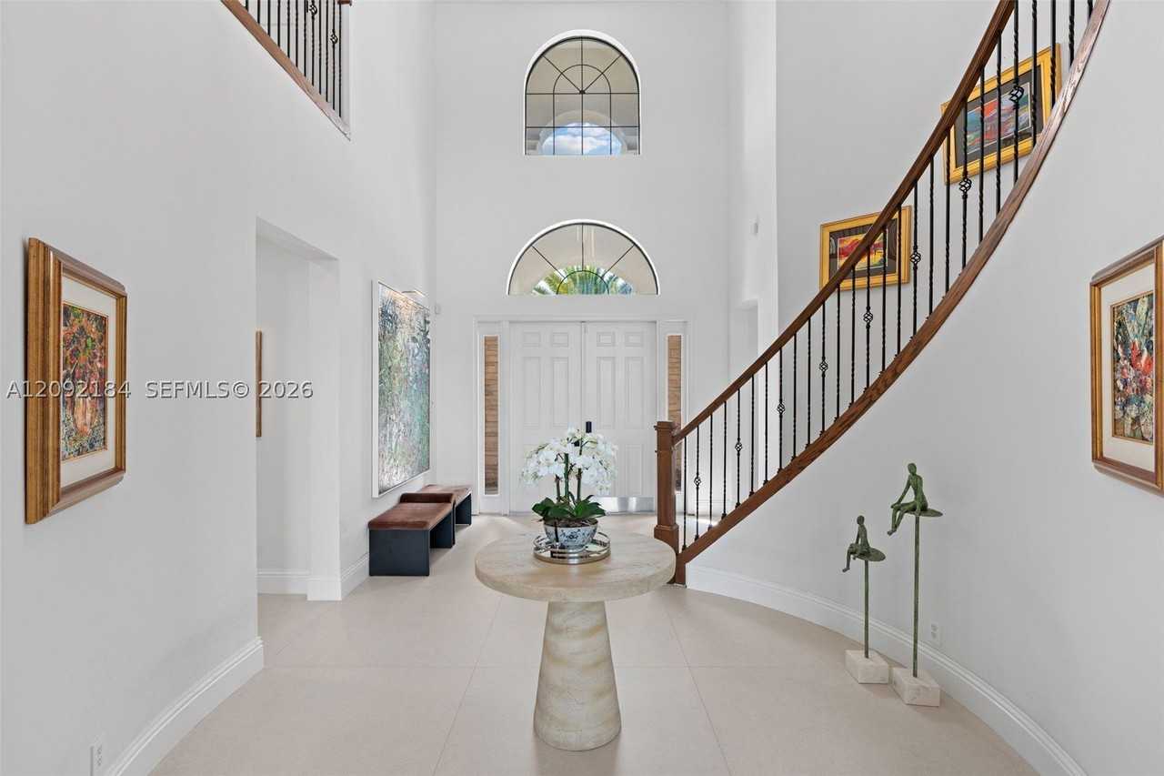 9960 Bay Leaf Ct #9960 - Photo 4 of 24