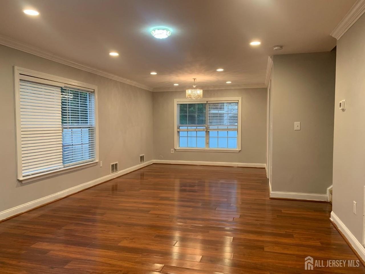 14 Colson Ct - Photo 2 of 10