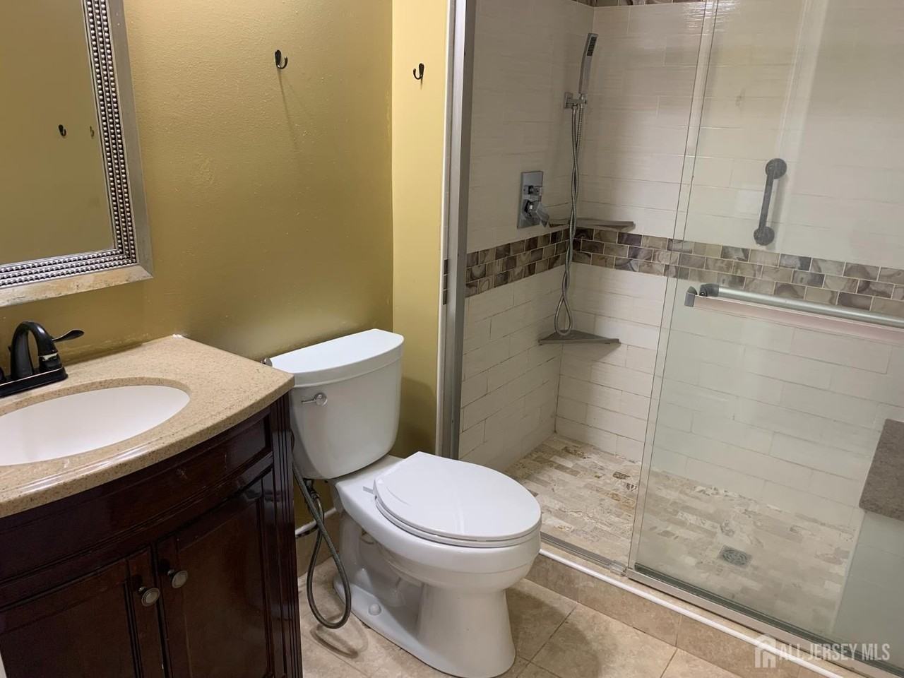 14 Colson Ct - Photo 3 of 10