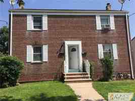featured image of 20 Pulaski Ave