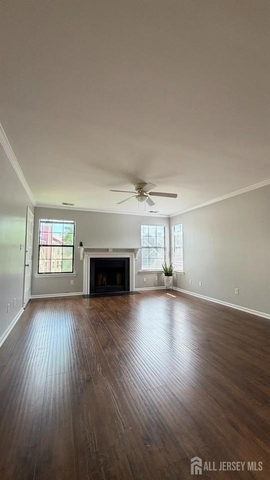 338 Cozzens Ct - Photo 2 of 15