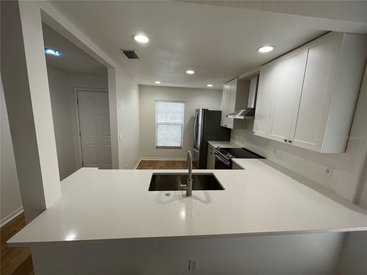 2132 Jo An Dr - Photo 5 of 21