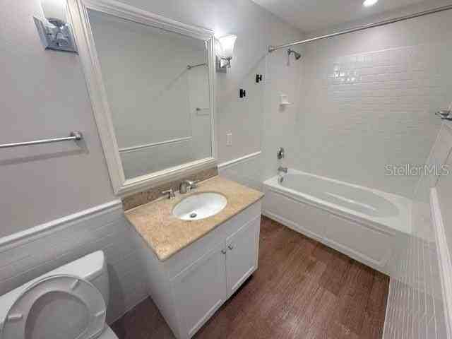 536 Bahia Beach Blvd #503A - Photo 4 of 31