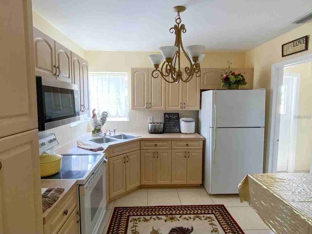 22239 Midway Blvd - Photo 7 of 13