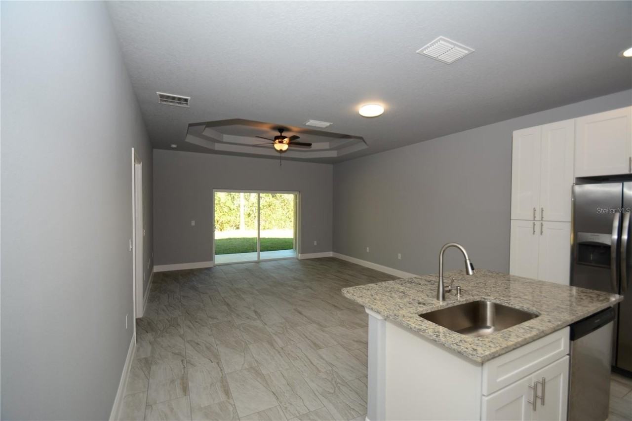 25 Rosepetal Ln #A - Photo 5 of 21