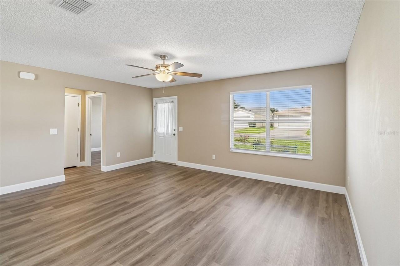 2609 Privada Dr - Photo 6 of 31