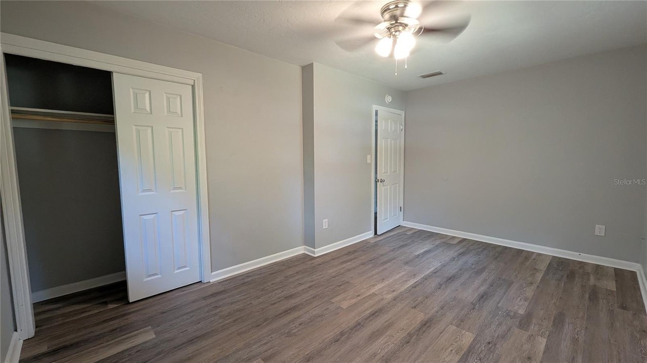 3219 Nw 12th St - Photo 2 of 7