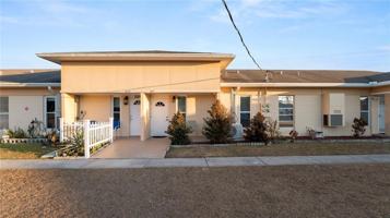 featured image of 4311 Club Cir