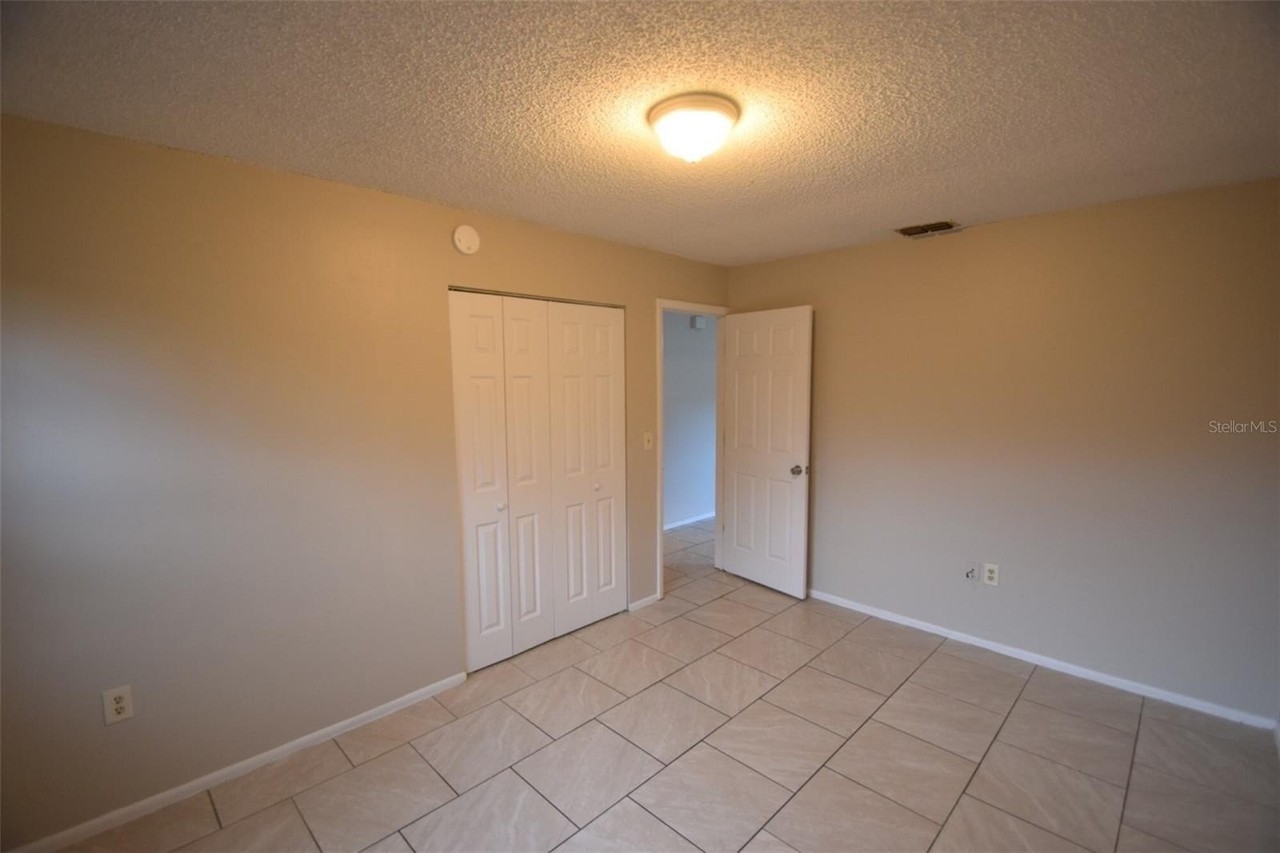 891 Schoolhouse Rd #891 - Photo 4 of 18