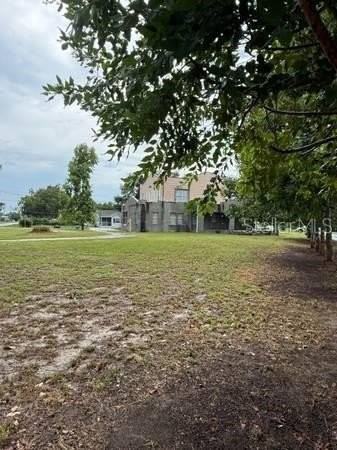 375 W Bay Ave - Photo 3 of 19