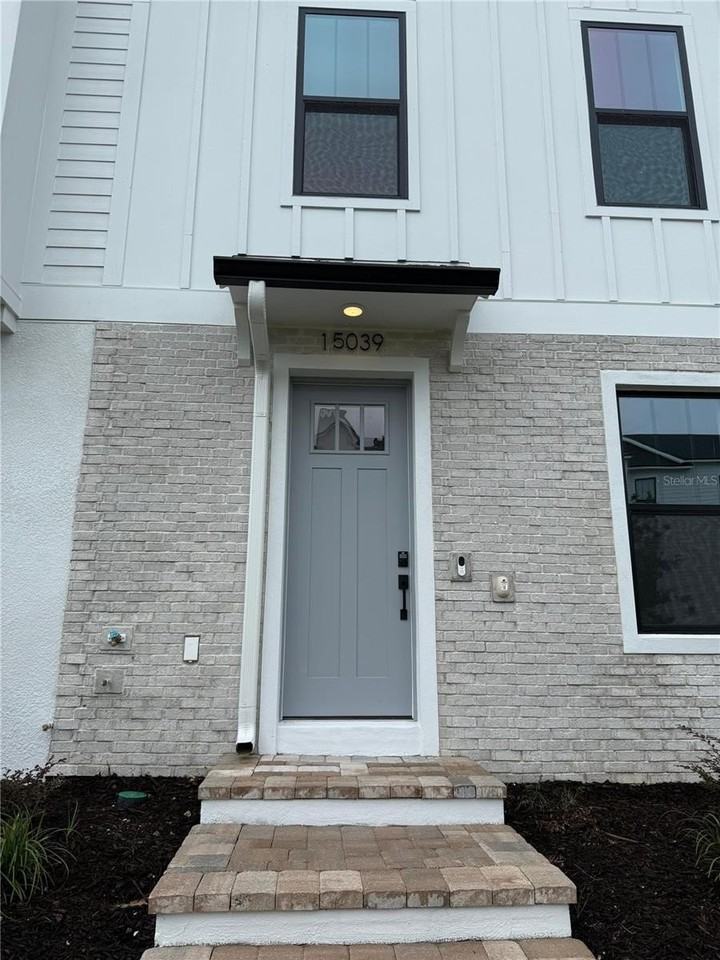 15039 Groveside Rd - Photo 2 of 41