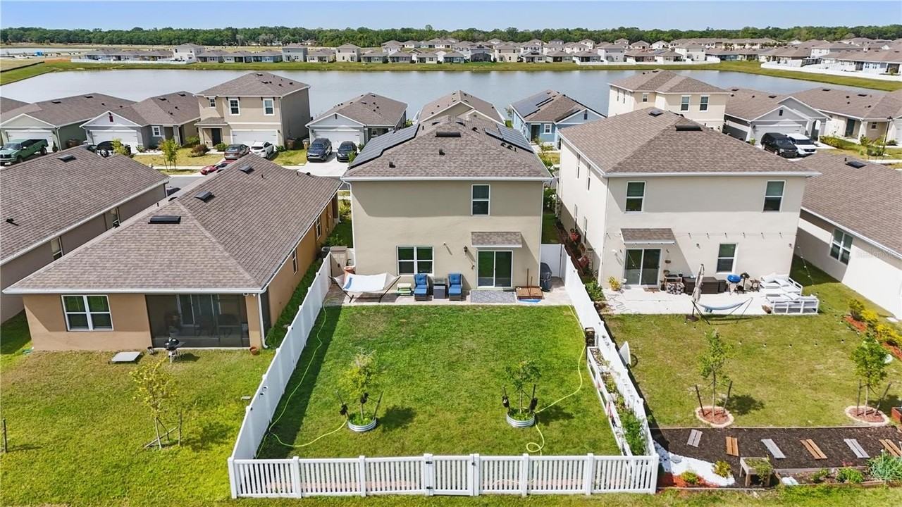 1777 Walnut Creek Dr - Photo 3 of 50