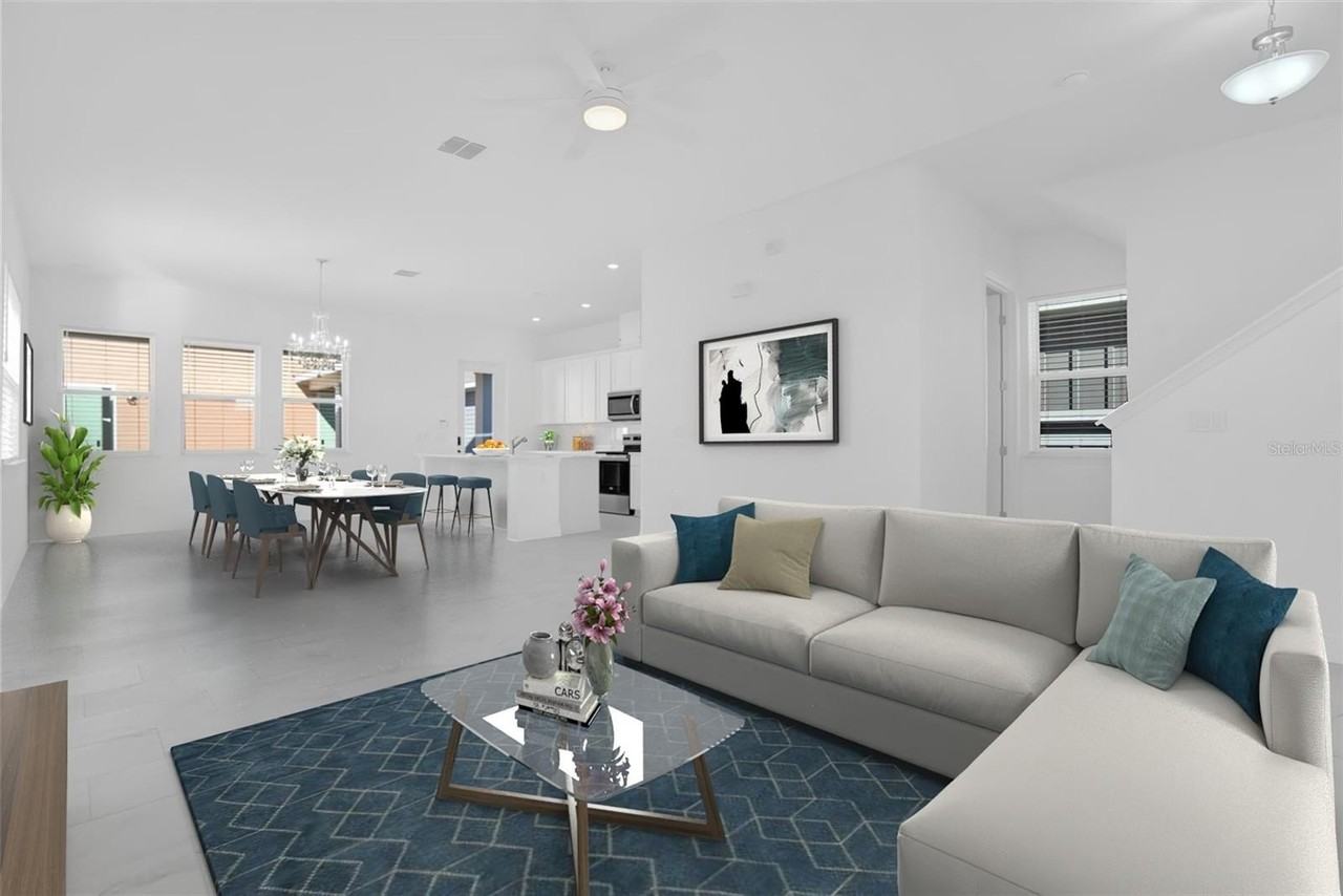 3006 Mirage Pl - Photo 4 of 37