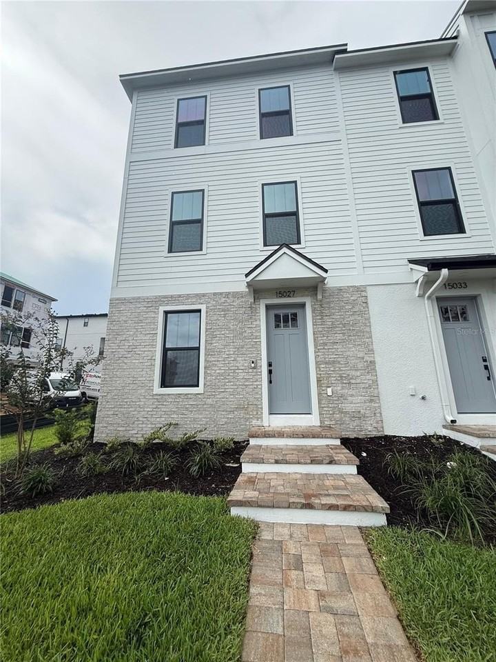 15027 Groveside Rd - Photo 2 of 38